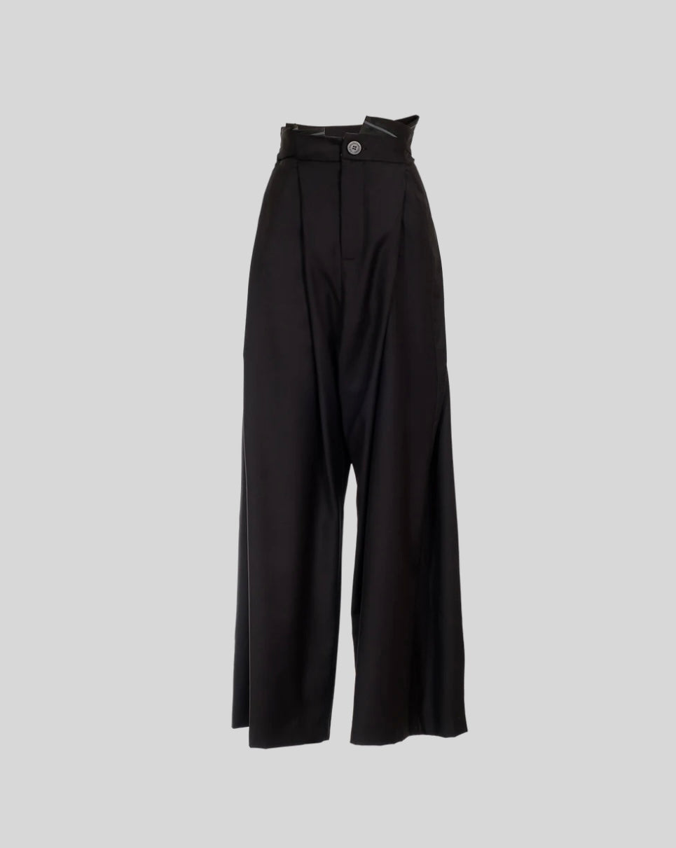 FOLDED WOOL TROUSERS