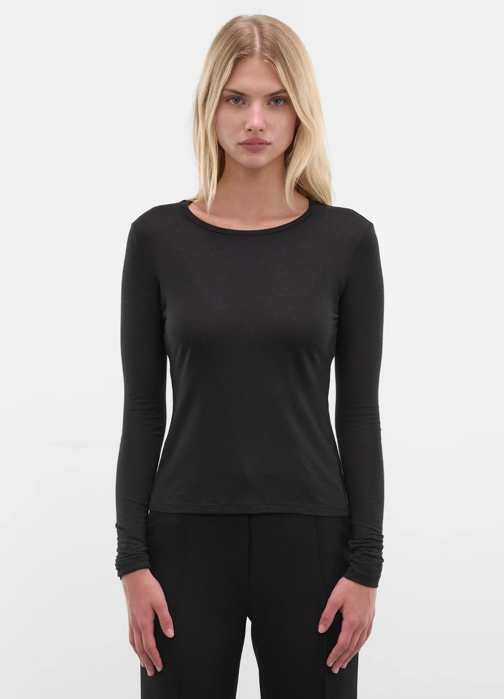 BLACK MODAL LONG SLEEVE TEE