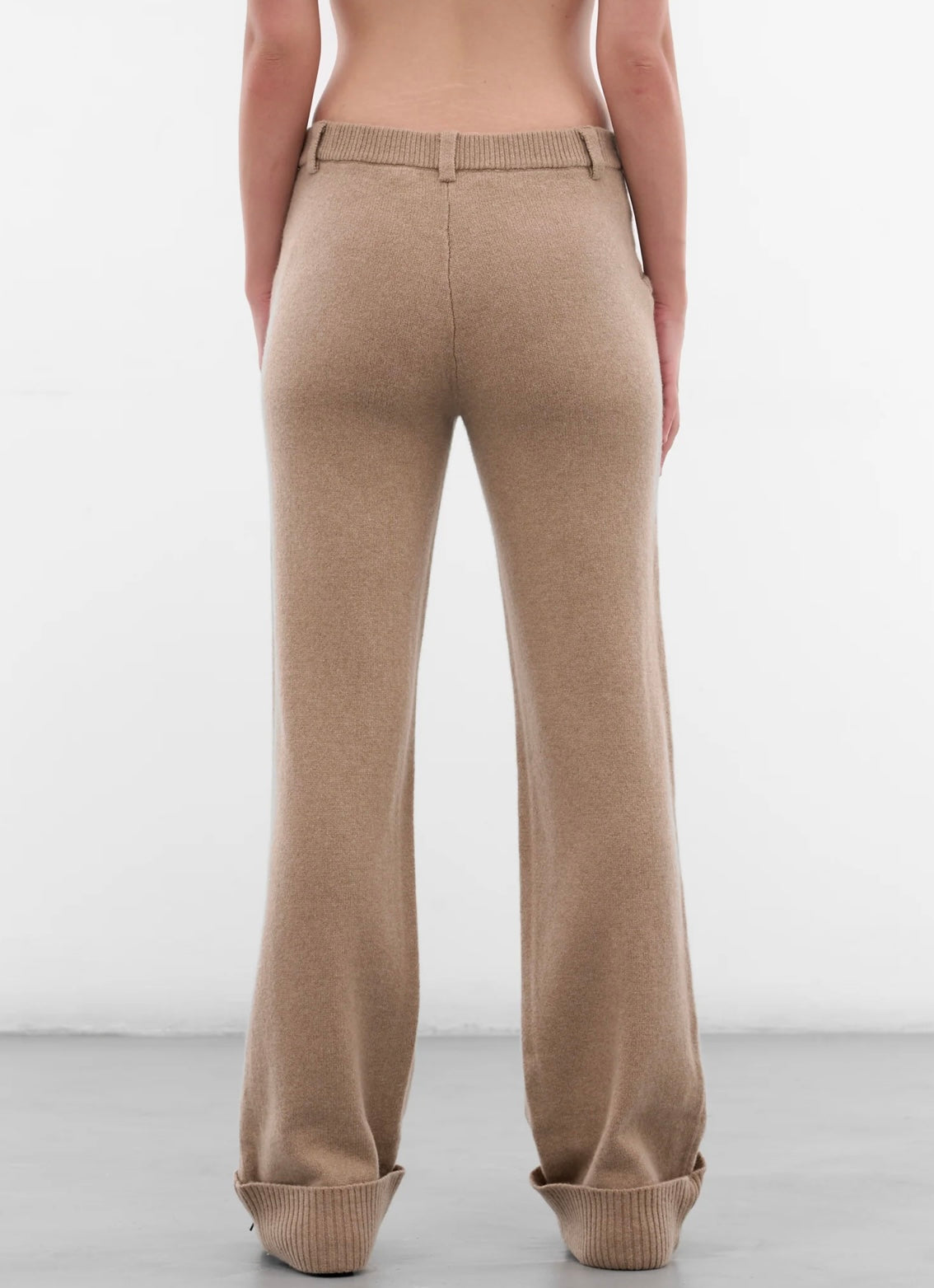 BEIGE AMAR LAMBSWOOL KNIT TROUSERS