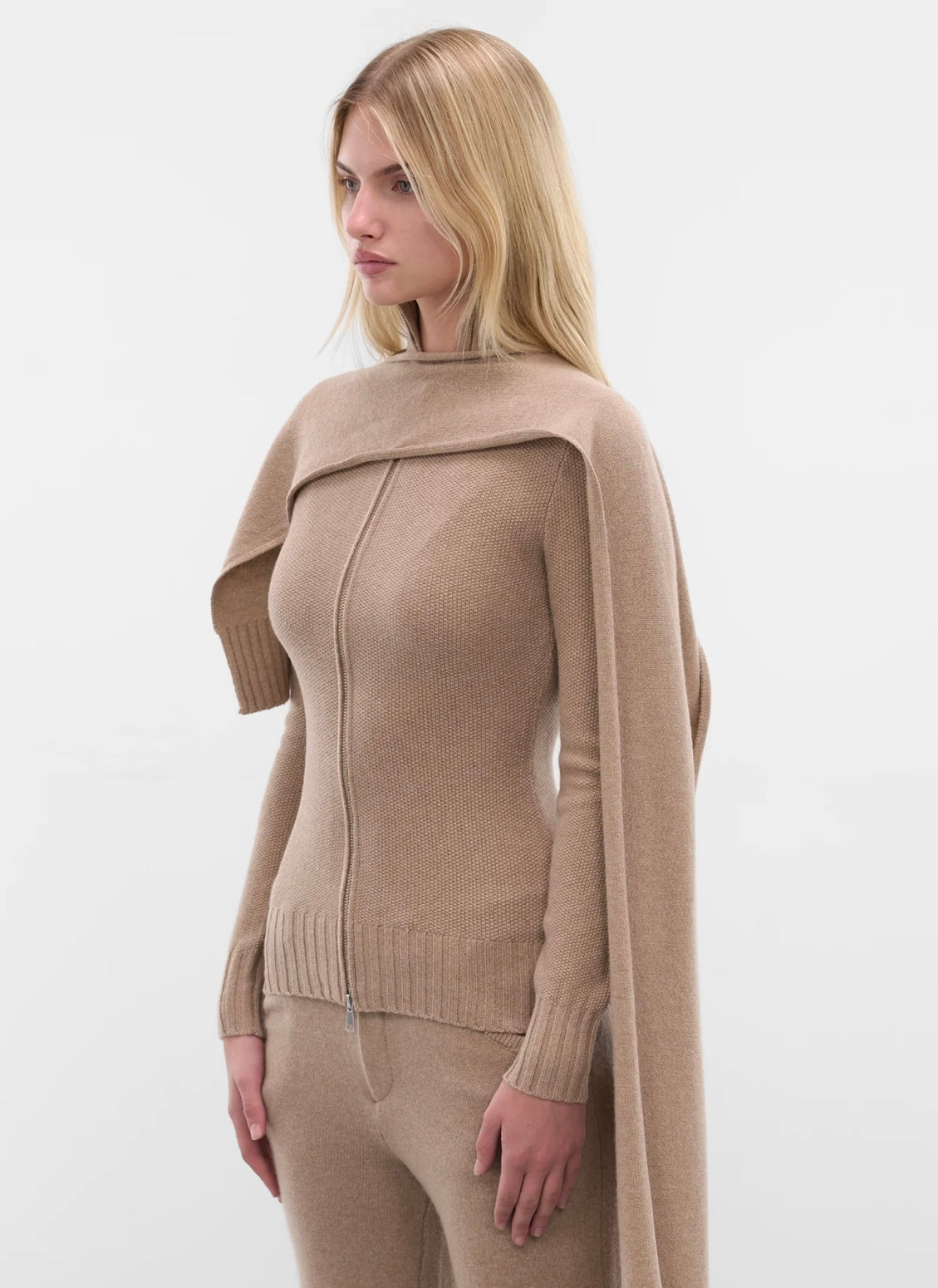 BEIGE AMAR LAMBSWOOL KNIT TOP