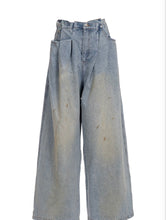 Load image into Gallery viewer, TREATED FOLDED JEANS
