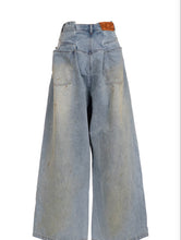 Load image into Gallery viewer, TREATED FOLDED JEANS
