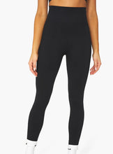 Load image into Gallery viewer, SEAMLESS LEGGINGS
